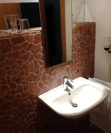 Landgut Edelweiss 4* Капрун